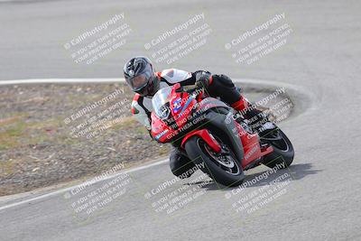 media/Mar-05-2023-TrackXperience (Sun) [[a95d40e56a]]/Group 2/session 2 turn 4/
